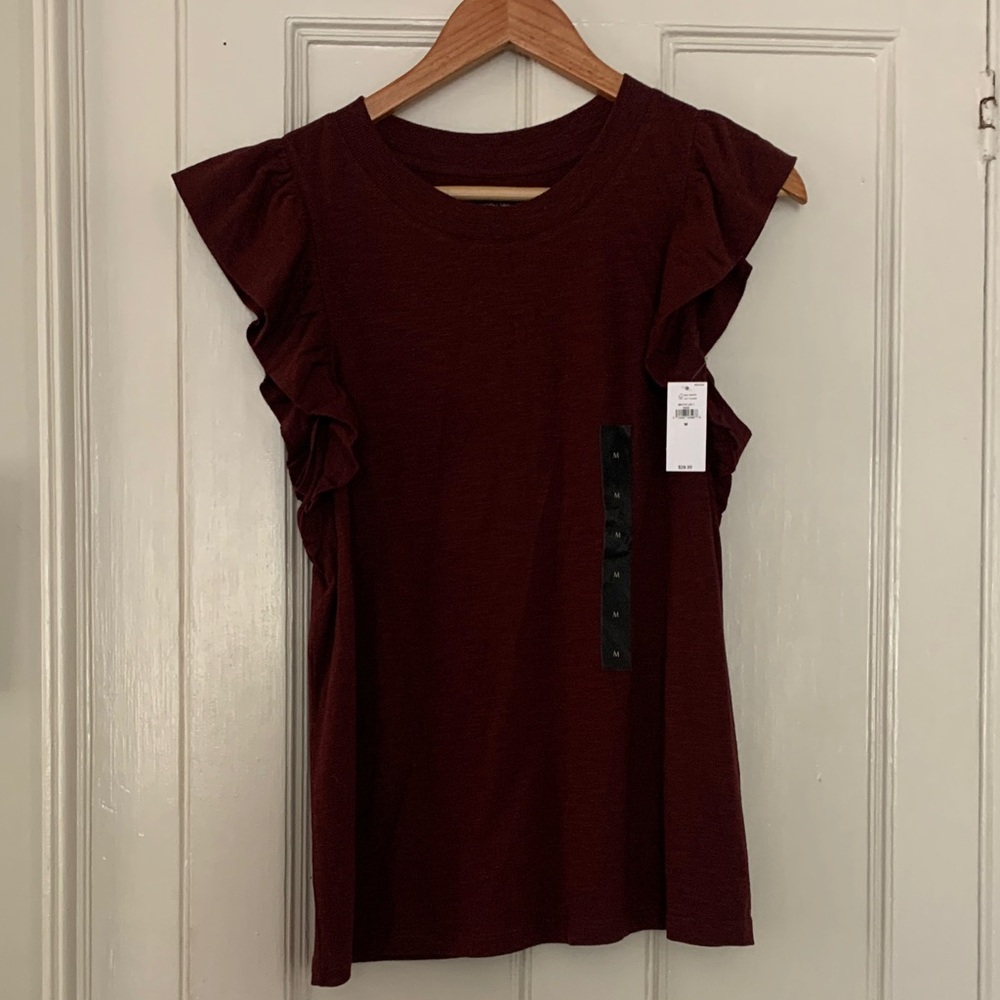 Banana republic size medium Malibu tee new